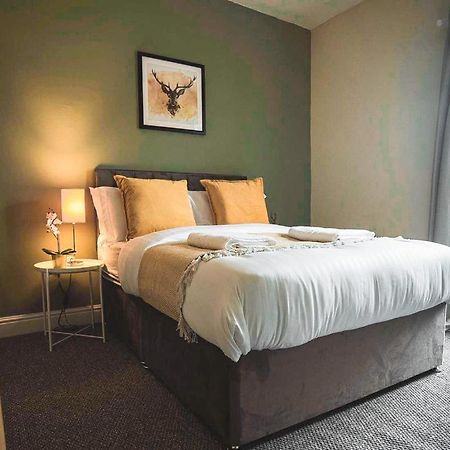 Cosy Affordable Digs Near Coventry City Centre Sleeps5 With Free Parking Kültér fotó